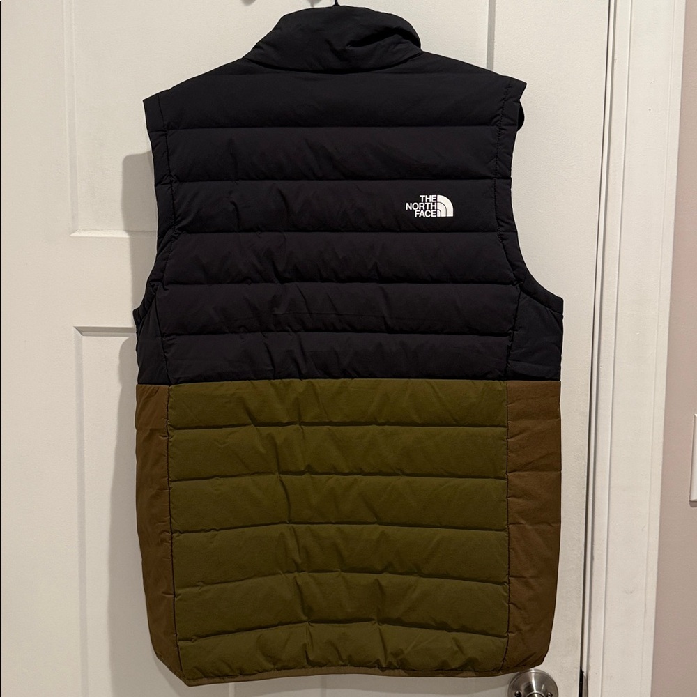 The North Face Black and Brown Lightweight Puffer Vest - Picture 3 of 4
